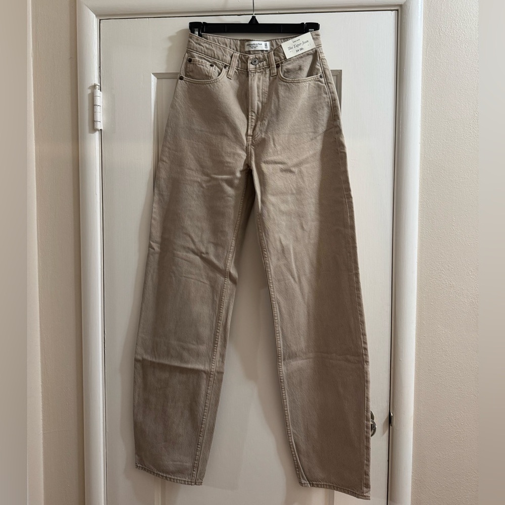 Abercrombie & Fitch Beige Taper Jeans